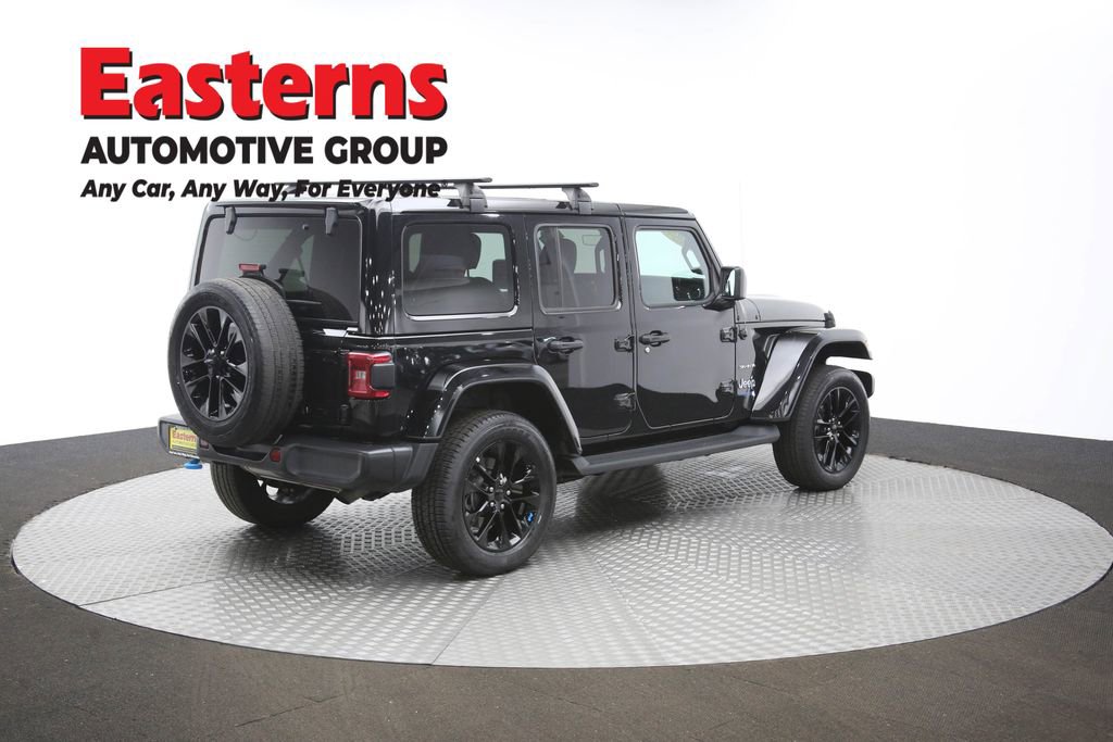 Used 2022 Jeep Wrangler Unlimited Sahara image 39