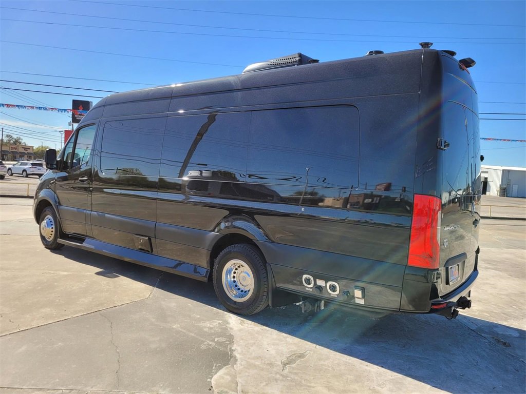 Used 2020 Mercedes-Benz Sprinter 3500 image 5