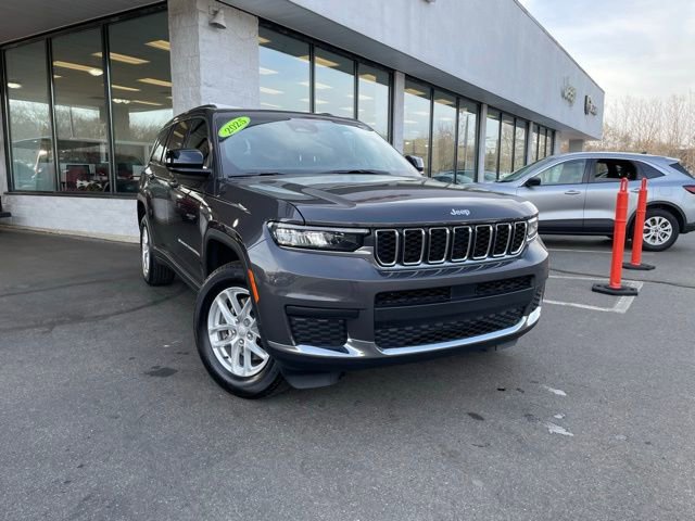 Used 2025 Jeep Grand Cherokee L Laredo image 3