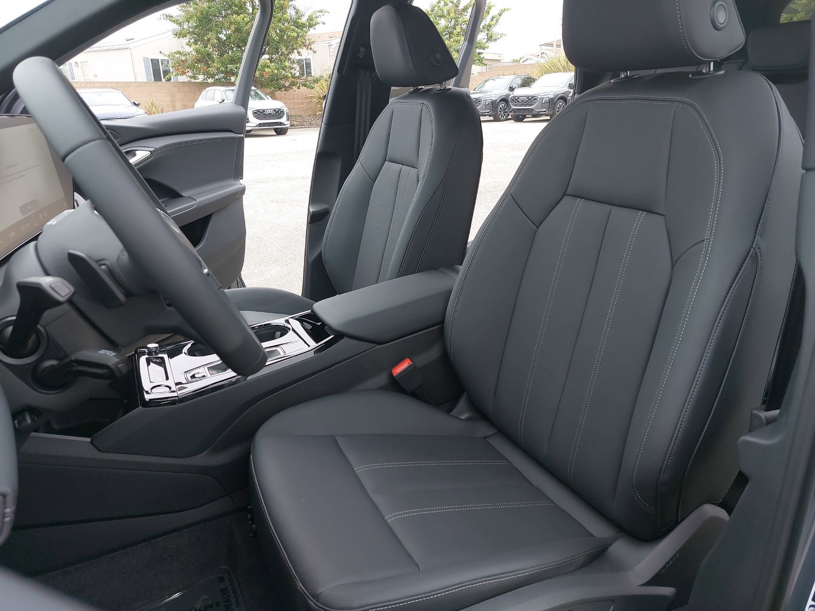 New 2027 Audi Q6 e-tron Premium AWD/4WD image 15