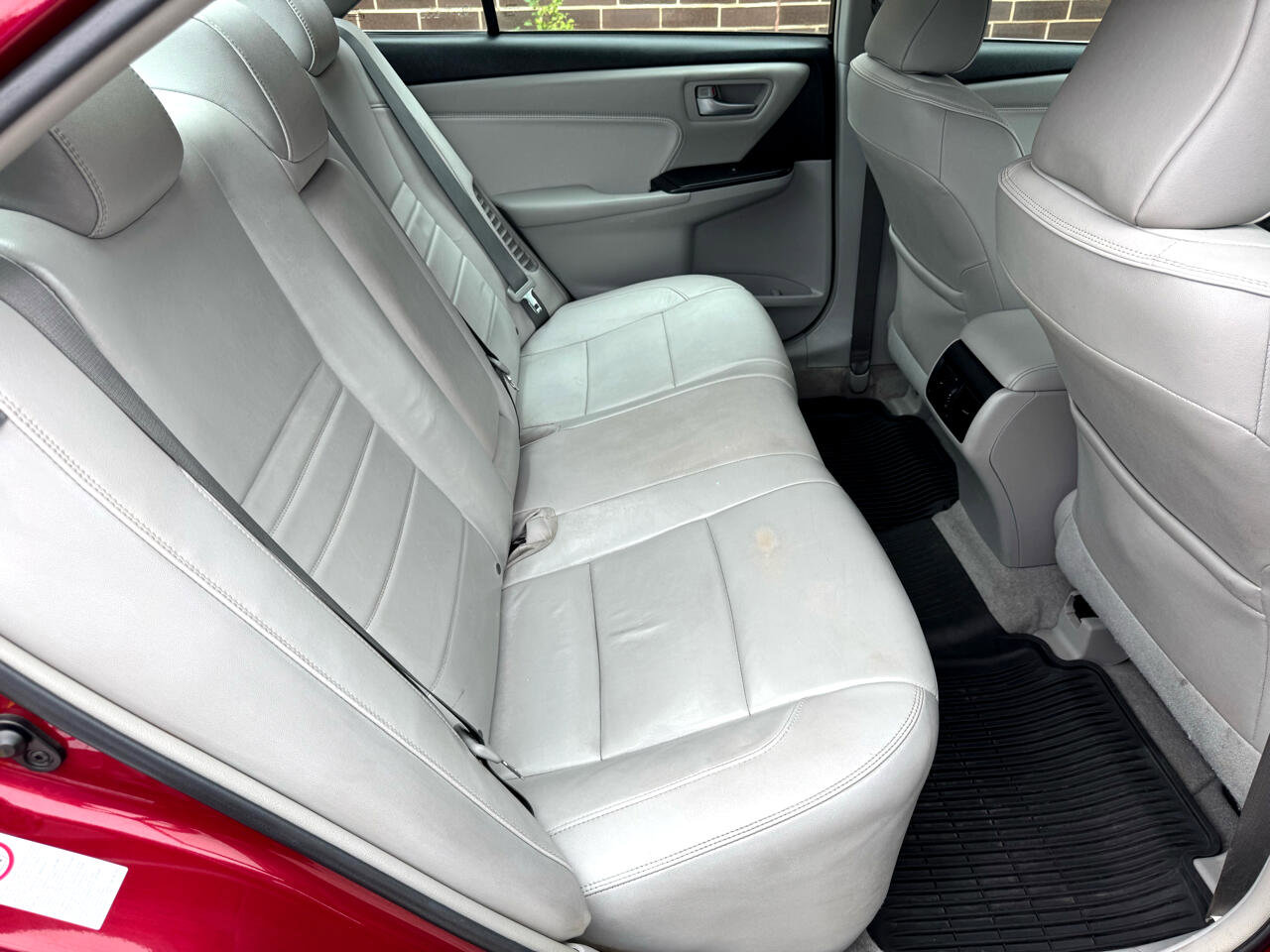 Used 2016 Toyota Camry XLE image 13