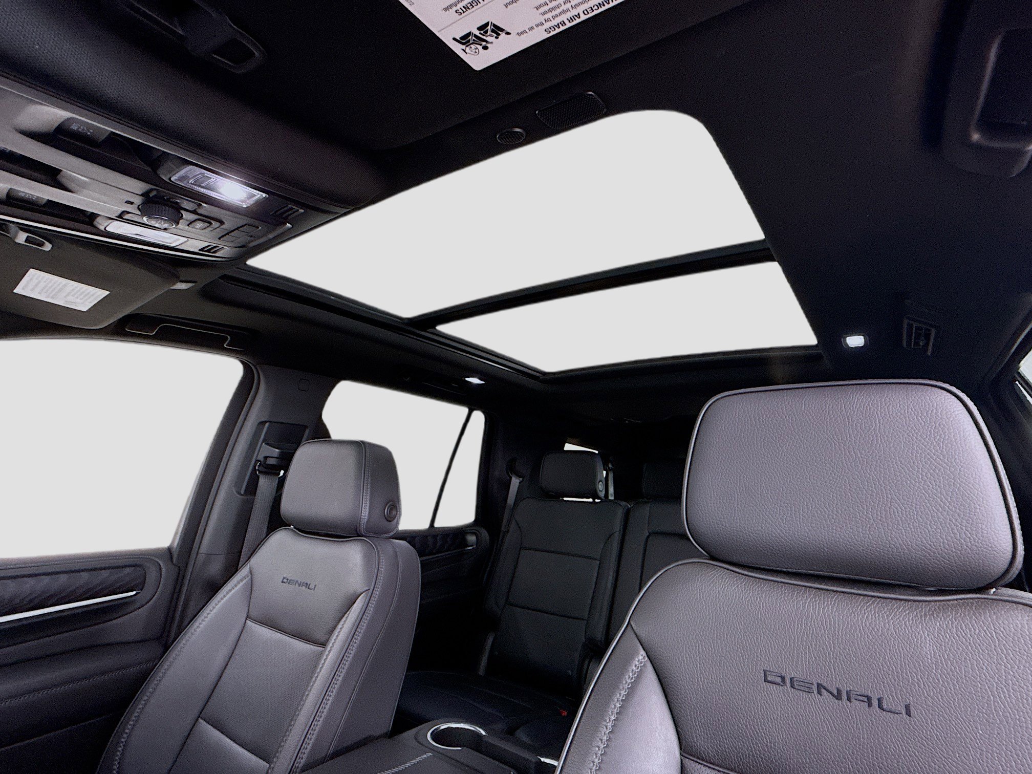 Used 2022 GMC Yukon Denali image 23