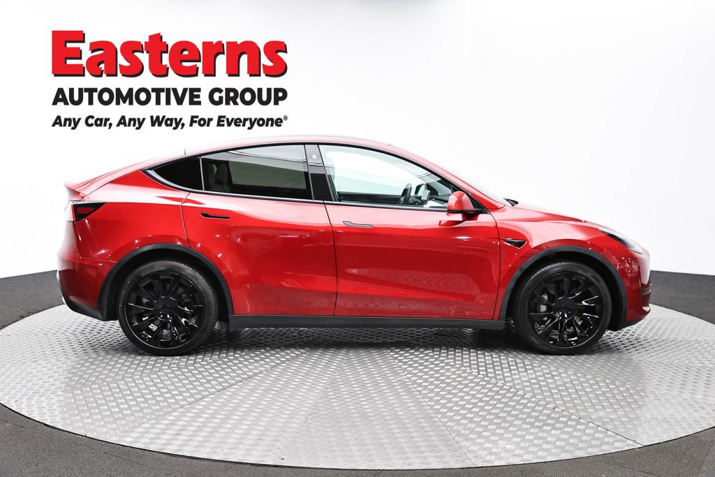 Used 2021 Tesla Model Y Long Range image 4