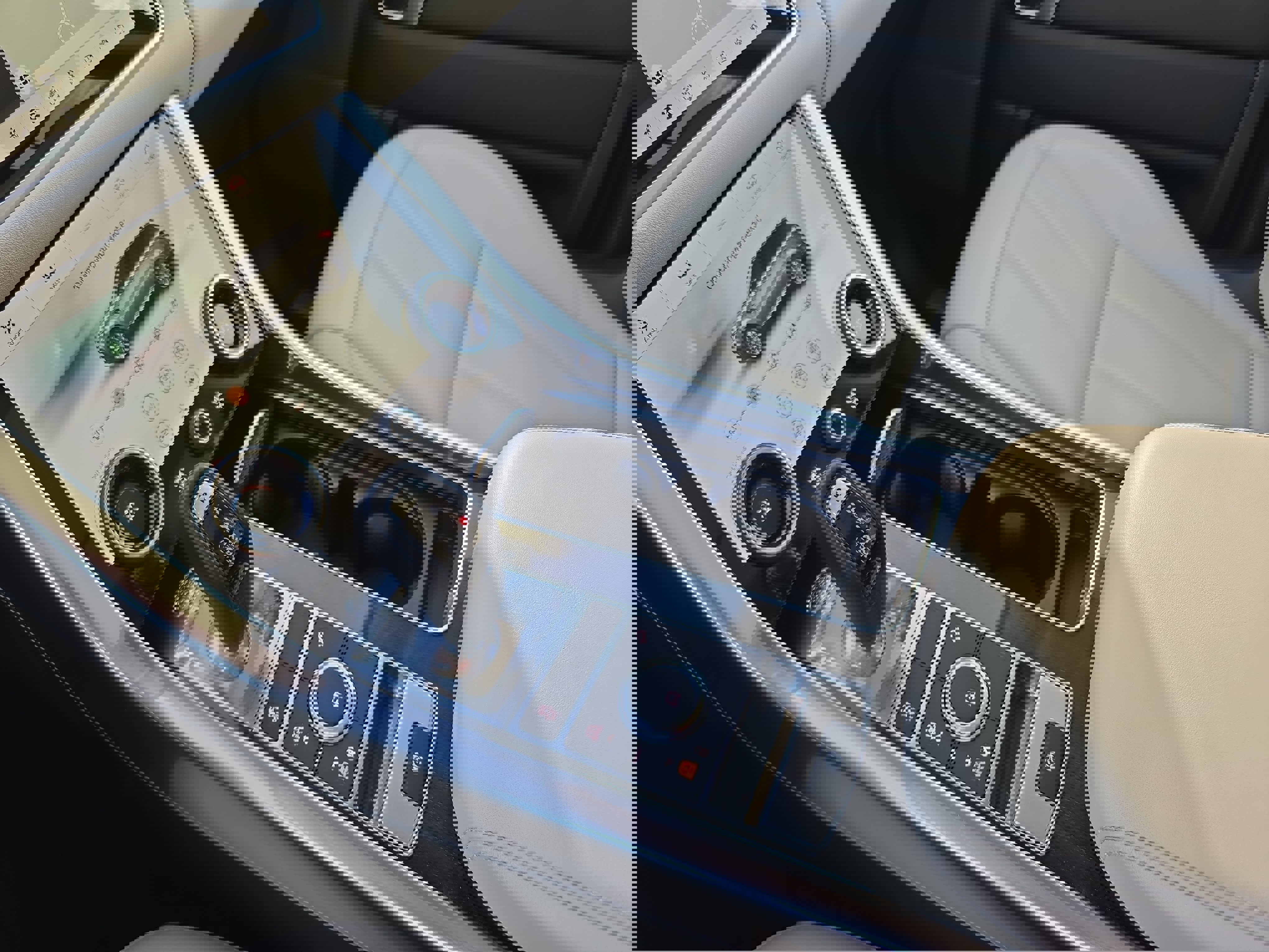 Used 2021 Land Rover Range Rover Sport HSE Silver Edition image 25