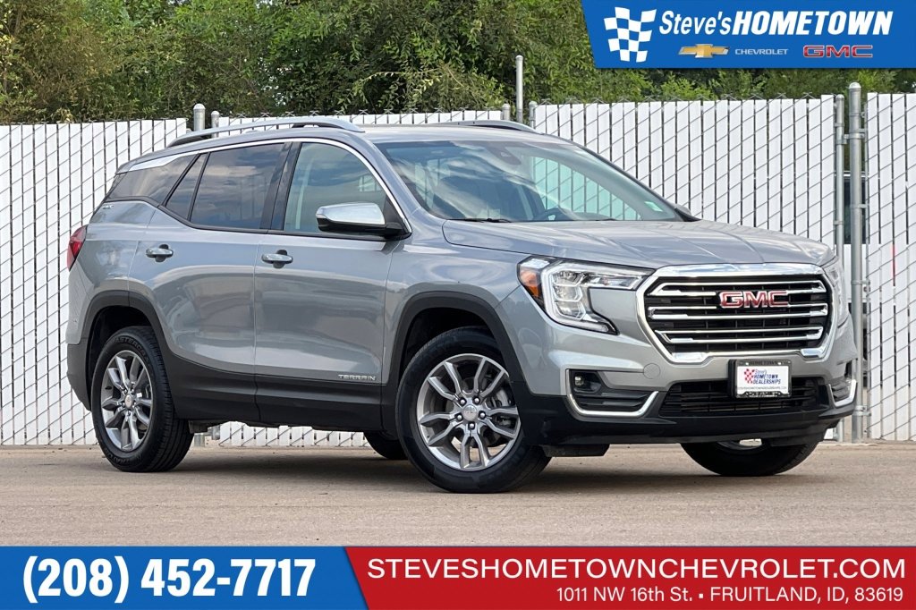 Used 2024 GMC Terrain SLT
