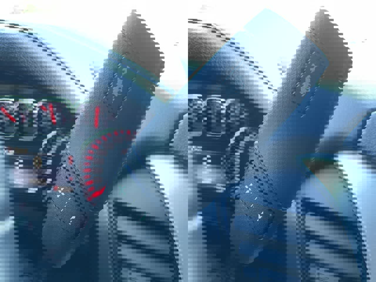 Used 2016 GMC Yukon SLE w/ Convenience Package image 26