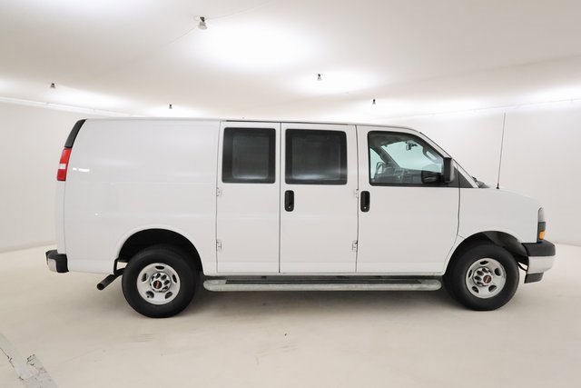 Used 2023 GMC Savana 2500 w/ Driver Convenience Package image 2