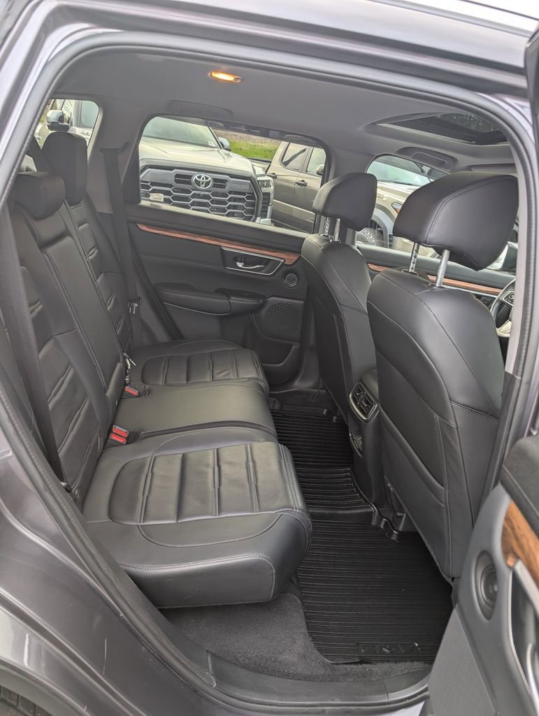 Used 2021 Honda CR-V Touring image 19