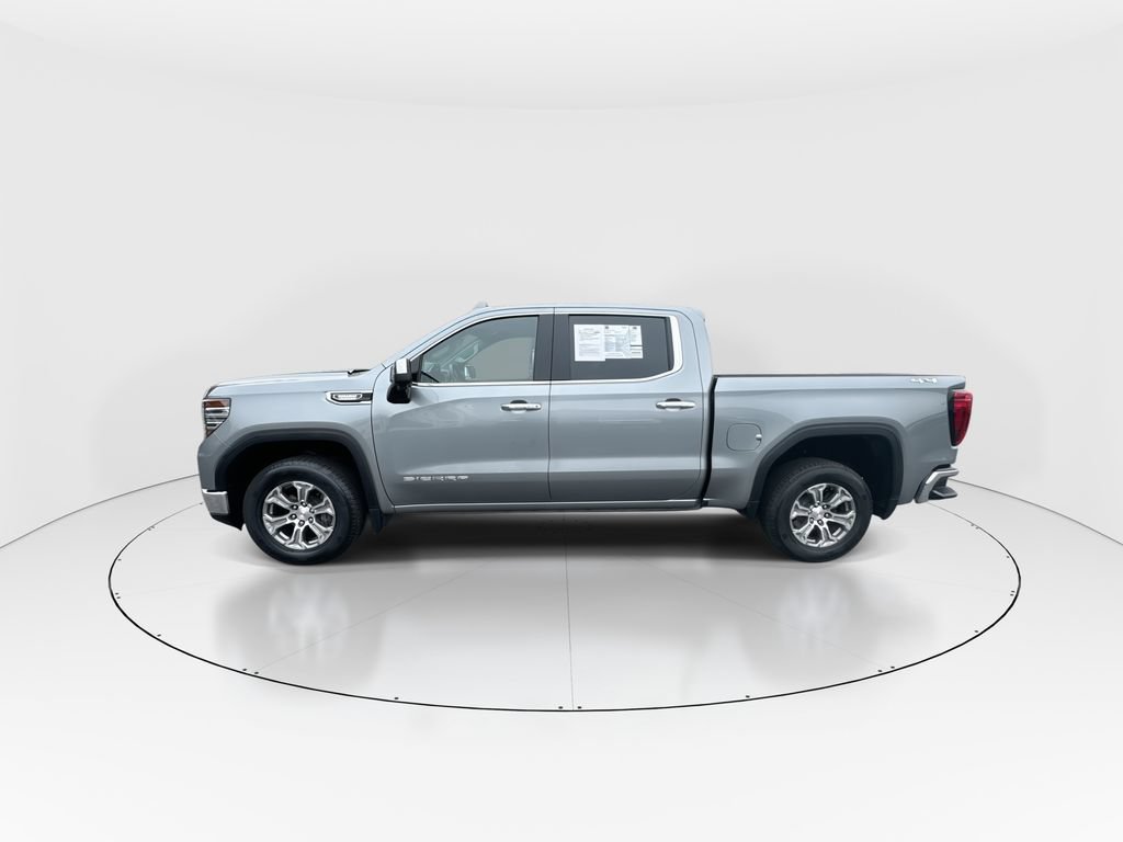 Used 2024 GMC Sierra 1500 SLT AWD/4WD image 5