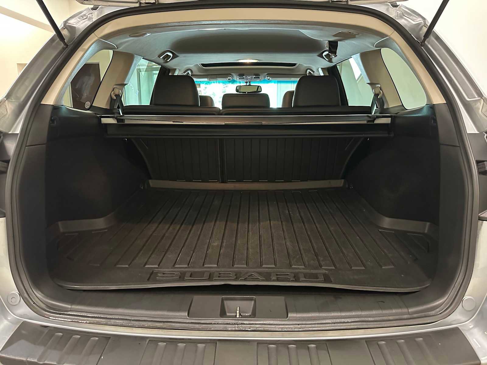 Used 2014 Subaru Outback 2.5i Limited AWD/4WD image 29