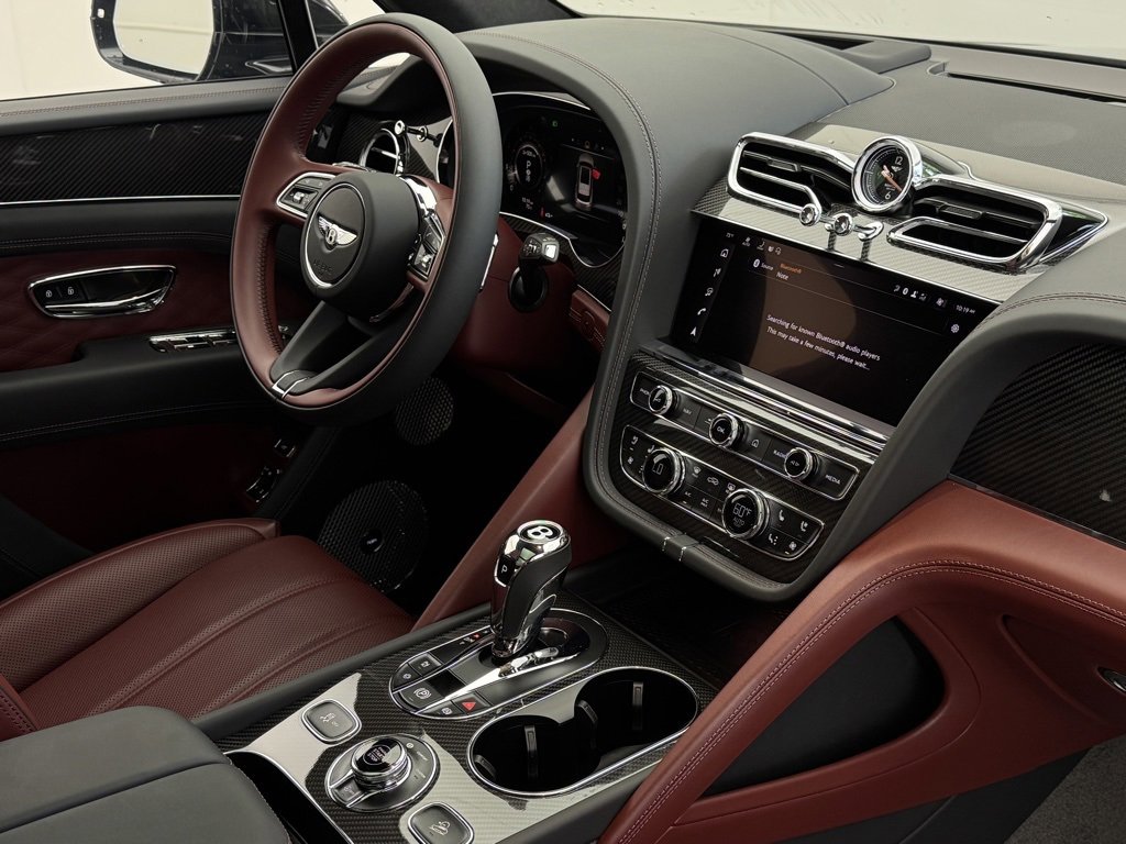 New 2025 Bentley Bentayga image 39