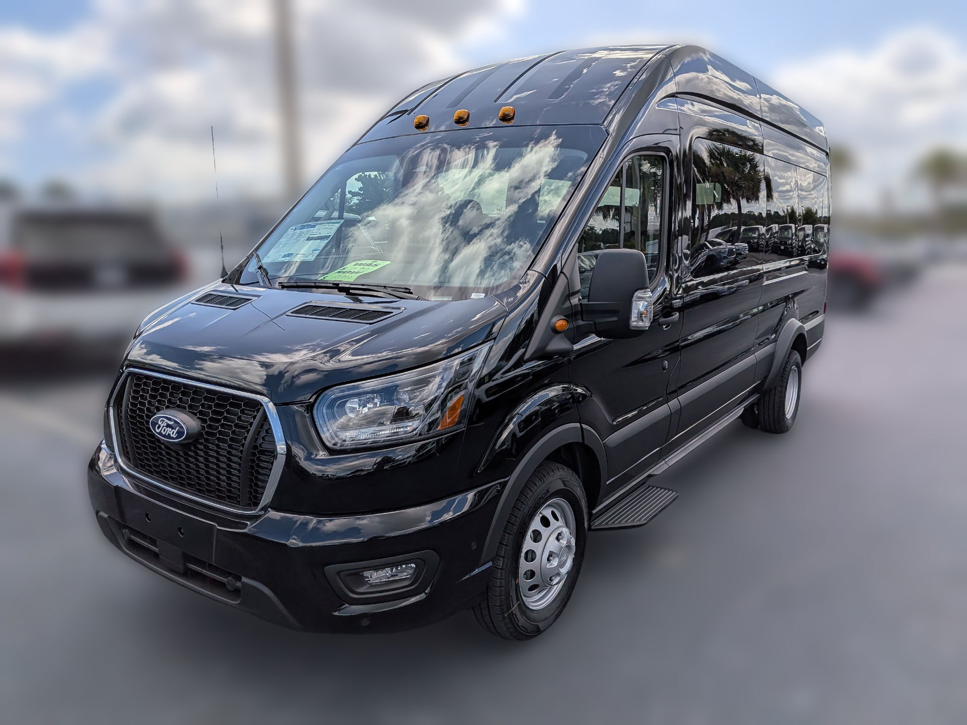New 2026 Ford Transit 350 XLT RWD image 9