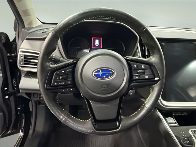 Certified 2025 Subaru Outback Onyx Edition AWD/4WD image 17