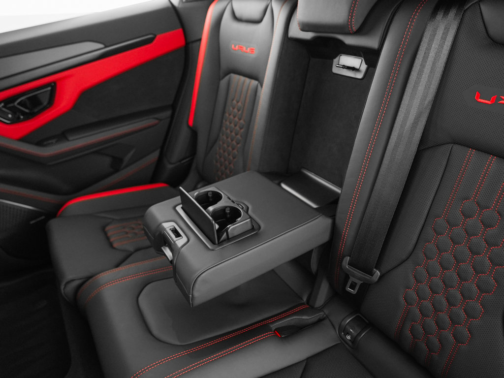 Used 2024 Lamborghini Urus S AWD/4WD image 27