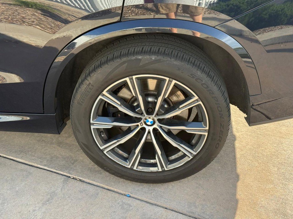 Used 2019 BMW X5 xDrive50i AWD/4WD image 7
