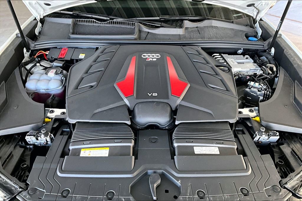 New 2026 Audi RS Q8 performance image 12