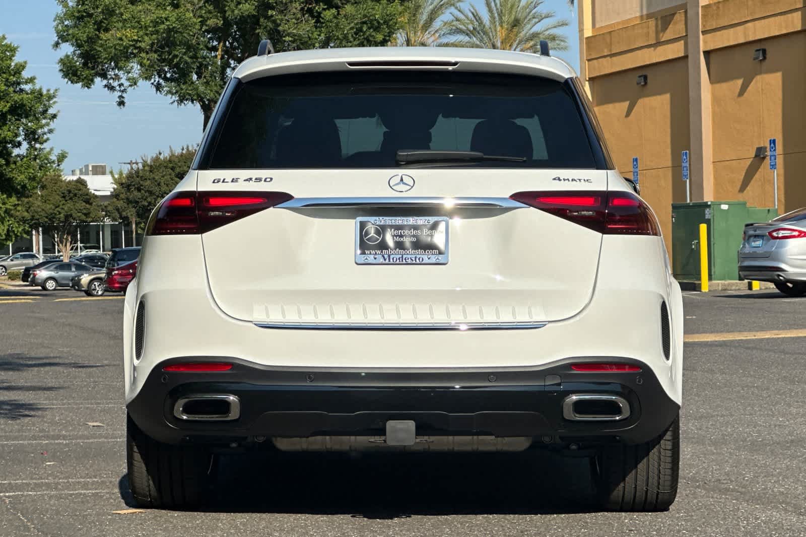 New 2026 Mercedes-Benz GLE 450 4MATIC image 4