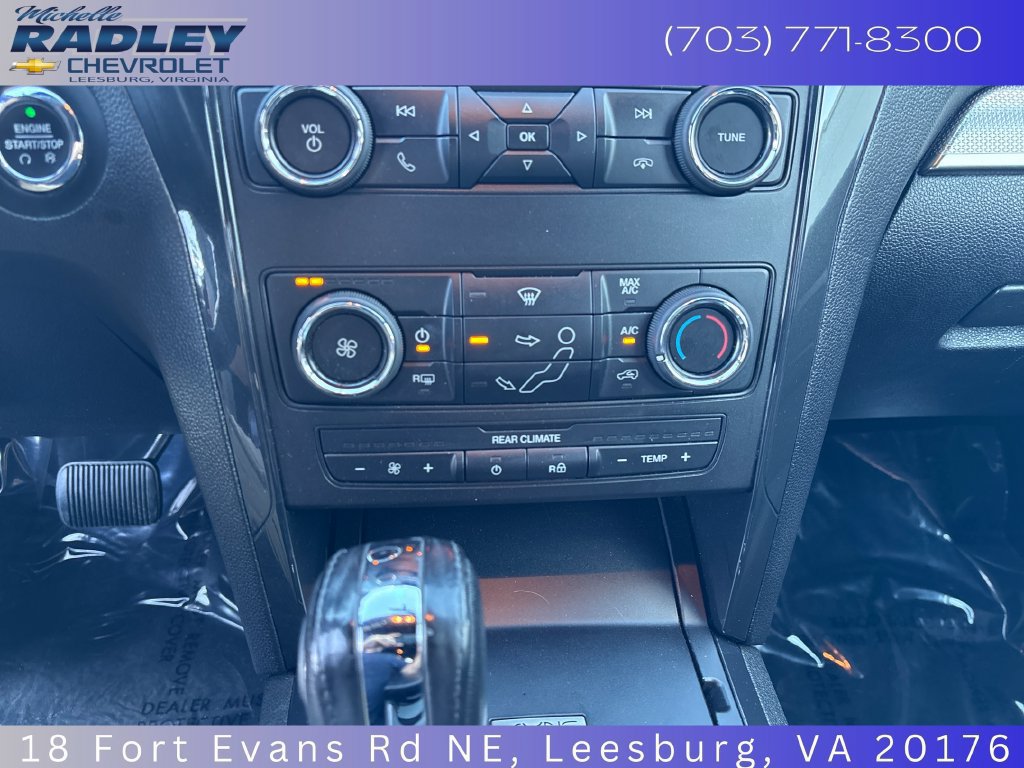 Used 2018 Ford Explorer XLT FWD image 20