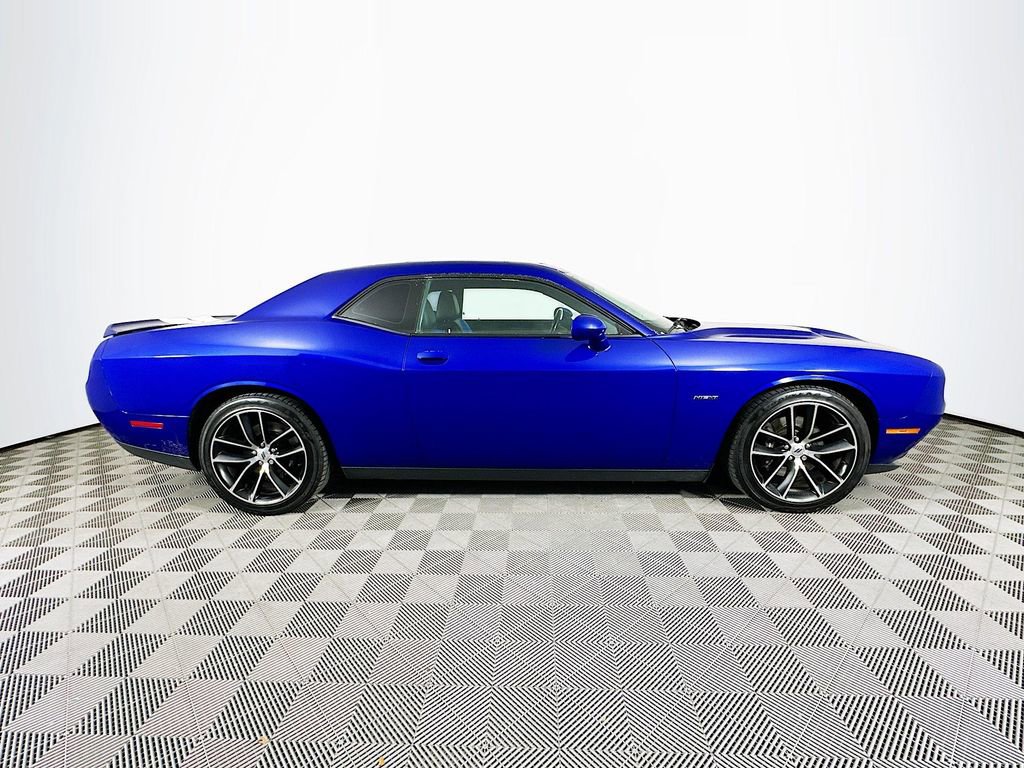 Used 2018 Dodge Challenger R/T w/ Performance Handling Group image 11