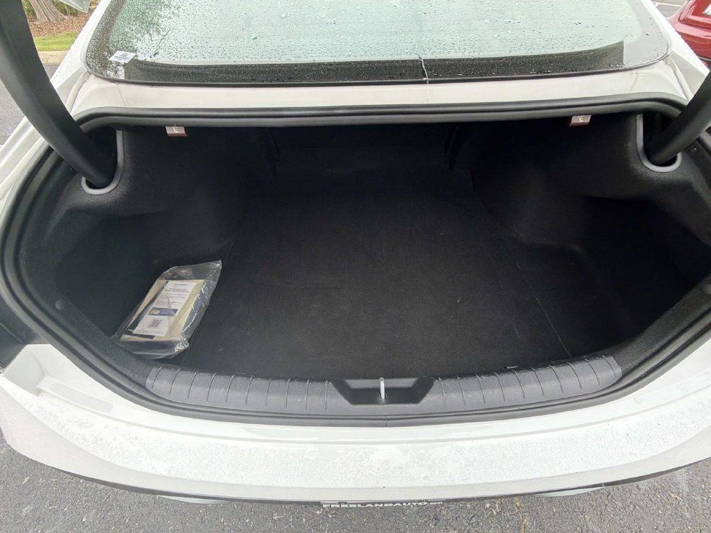 Used 2025 Hyundai Sonata SEL FWD image 12