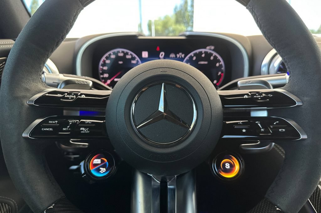 Used 2024 Mercedes-Benz AMG GT 55 image 27