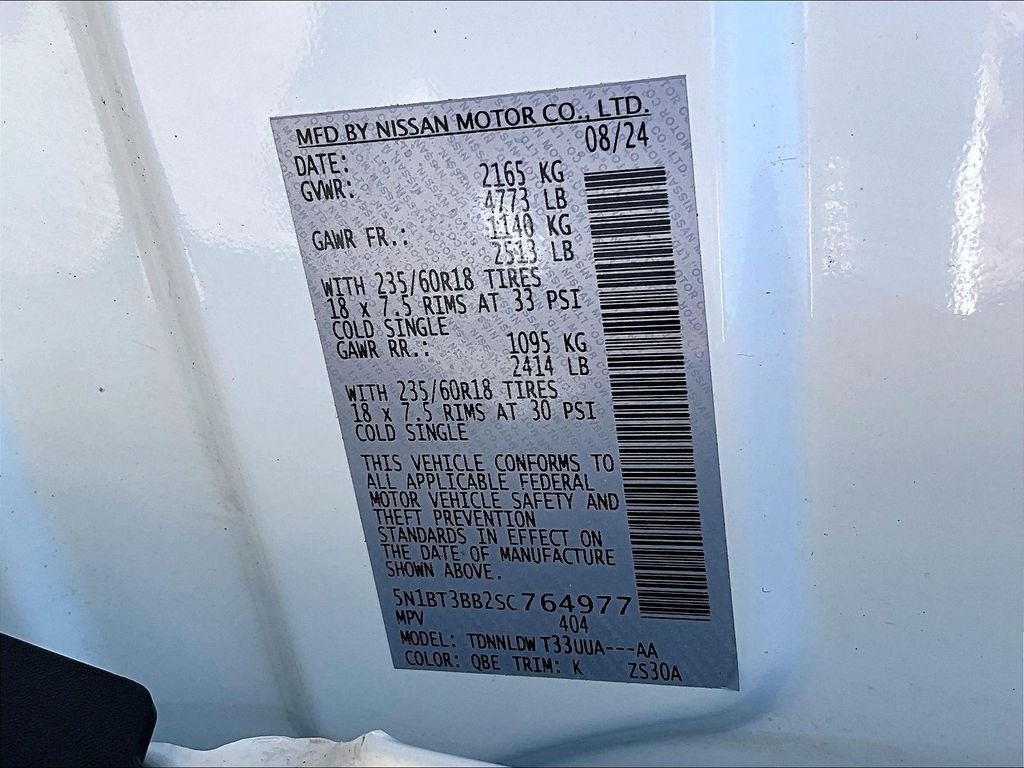 Used 2025 Nissan Rogue SV AWD/4WD image 34