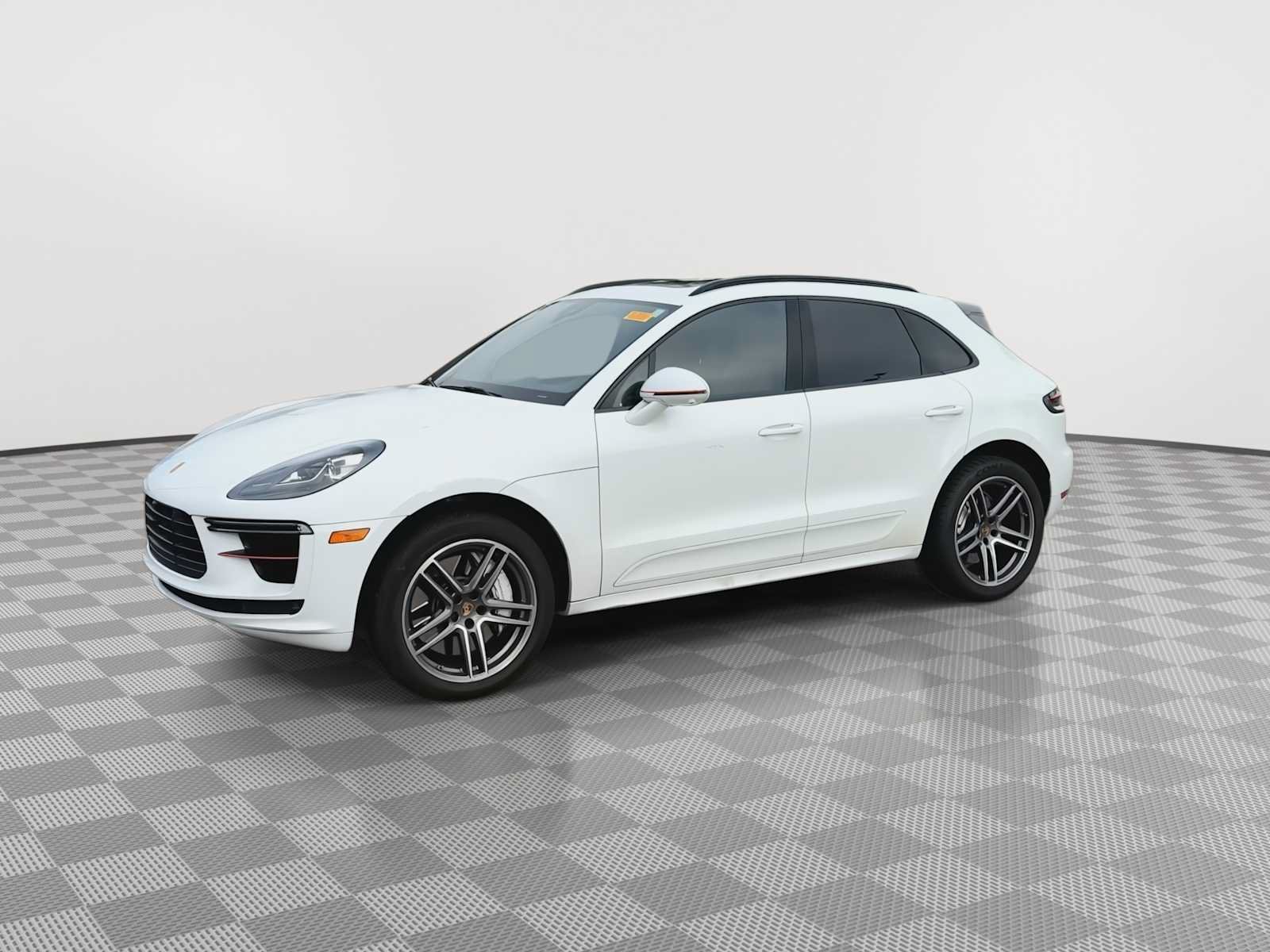 Used 2020 Porsche Macan Turbo AWD/4WD image 4
