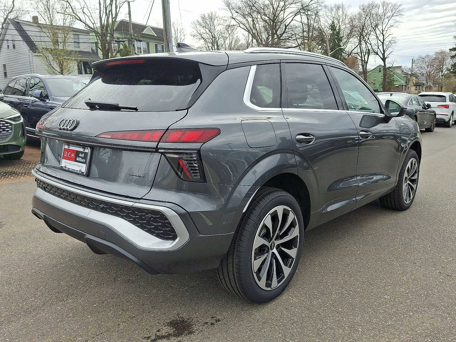 New 2026 Audi Q3 quattro 2.0T AWD/4WD image 11