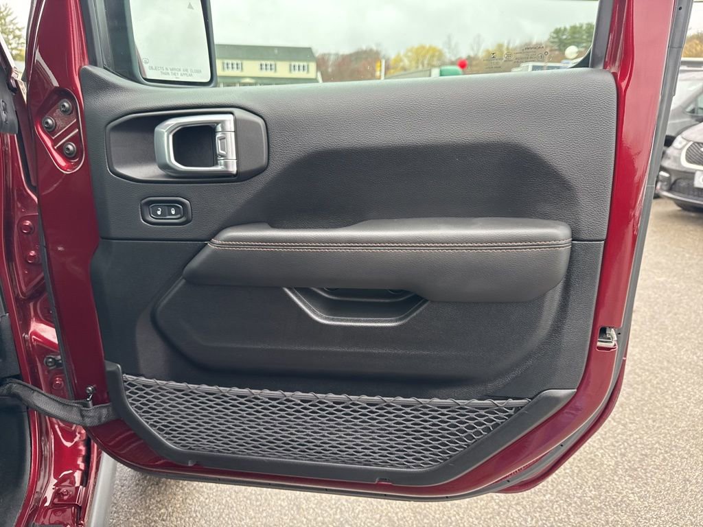 Used 2021 Jeep Wrangler Unlimited Rubicon w/ Trailer Tow Package image 31