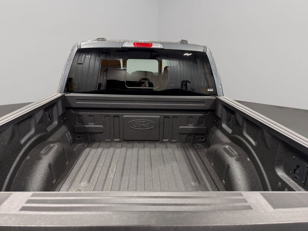 Used 2024 Ford F150 Lariat AWD/4WD image 8