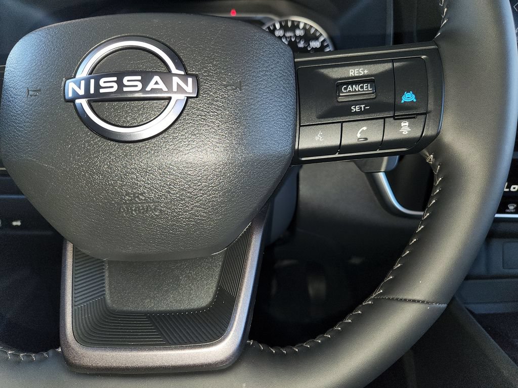 Used 2026 Nissan Rogue SV FWD image 25