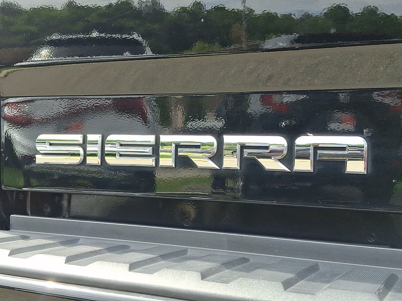 Used 2018 GMC Sierra 1500 Denali AWD/4WD image 32