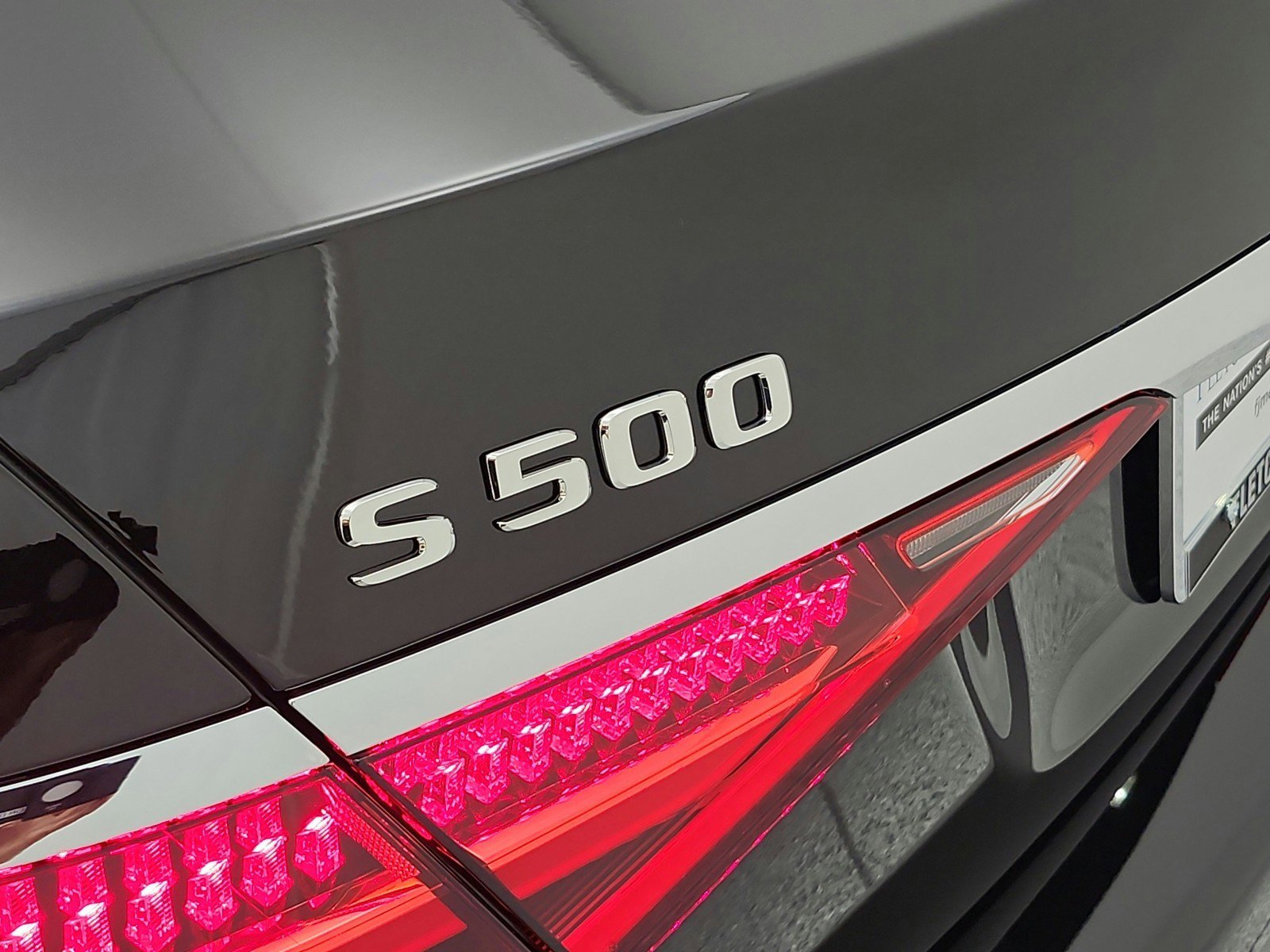 New 2026 Mercedes-Benz S 500 4MATIC image 17