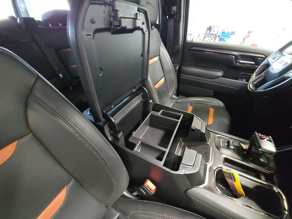 Certified 2025 GMC Sierra 1500 AT4 w/ Technology Package AWD/4WD image 30