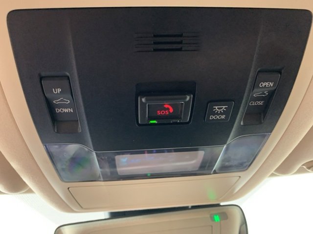 Used 2021 Lexus RX 350L Premium w/ Premium Package image 28