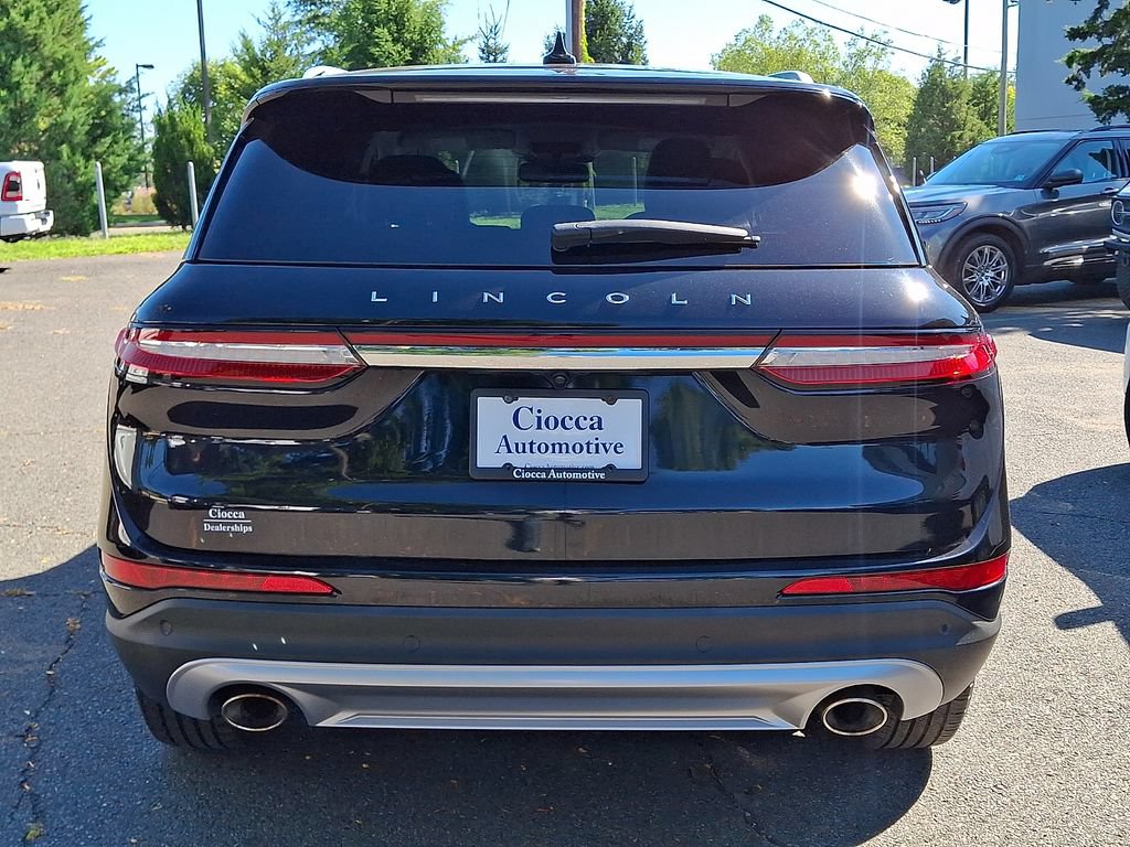 Used 2022 Lincoln Corsair AWD w/ Equipment Group 101A image 8
