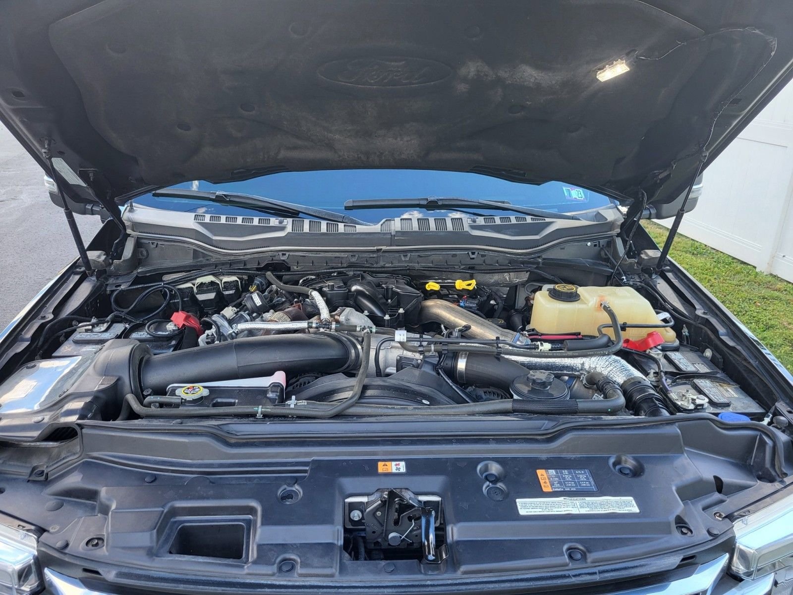 Used 2017 Ford F450 Platinum w/ Platinum Ultimate Package image 19