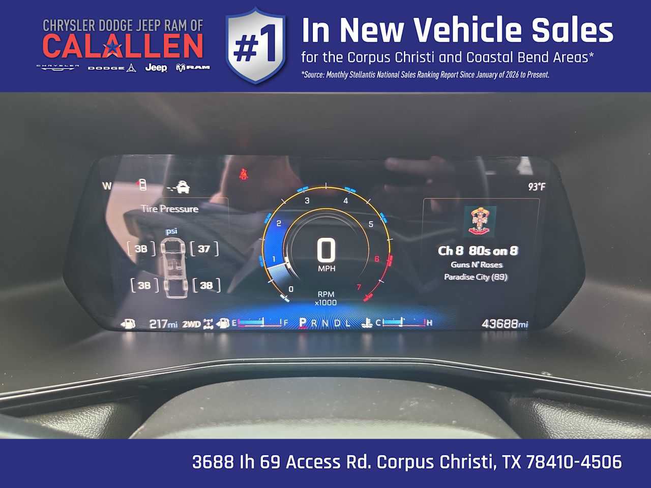 Used 2024 Chevrolet Colorado LT w/ Advanced Trailering Package AWD/4WD image 26