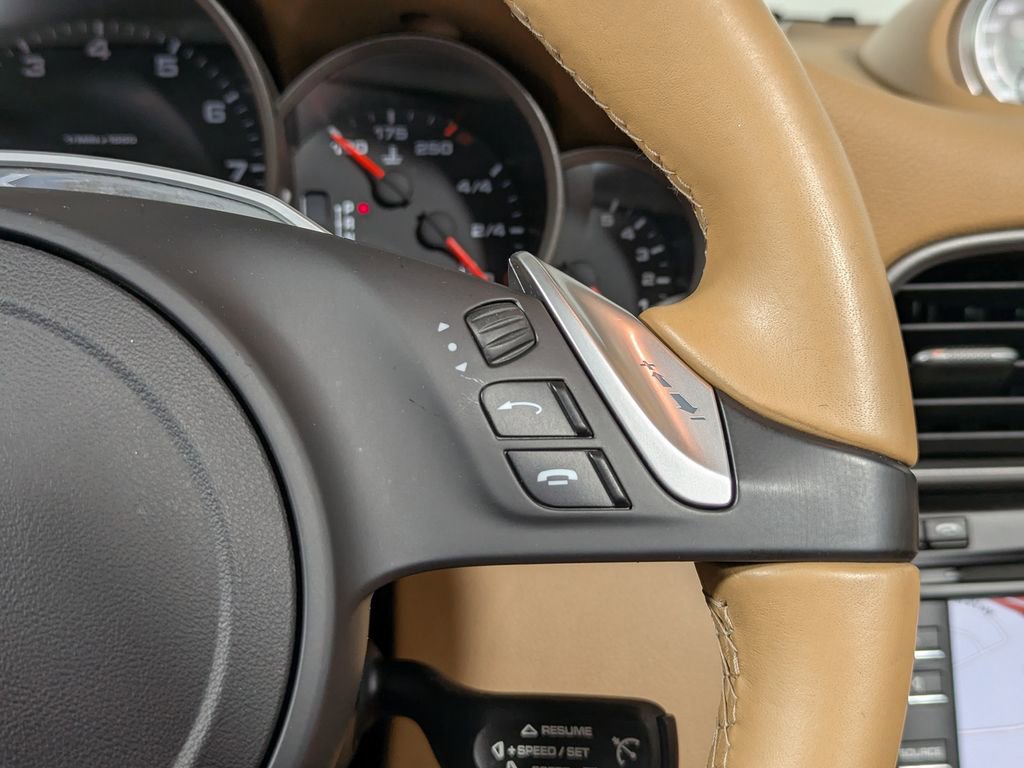 Used 2011 Porsche 911 Carrera RWD image 33