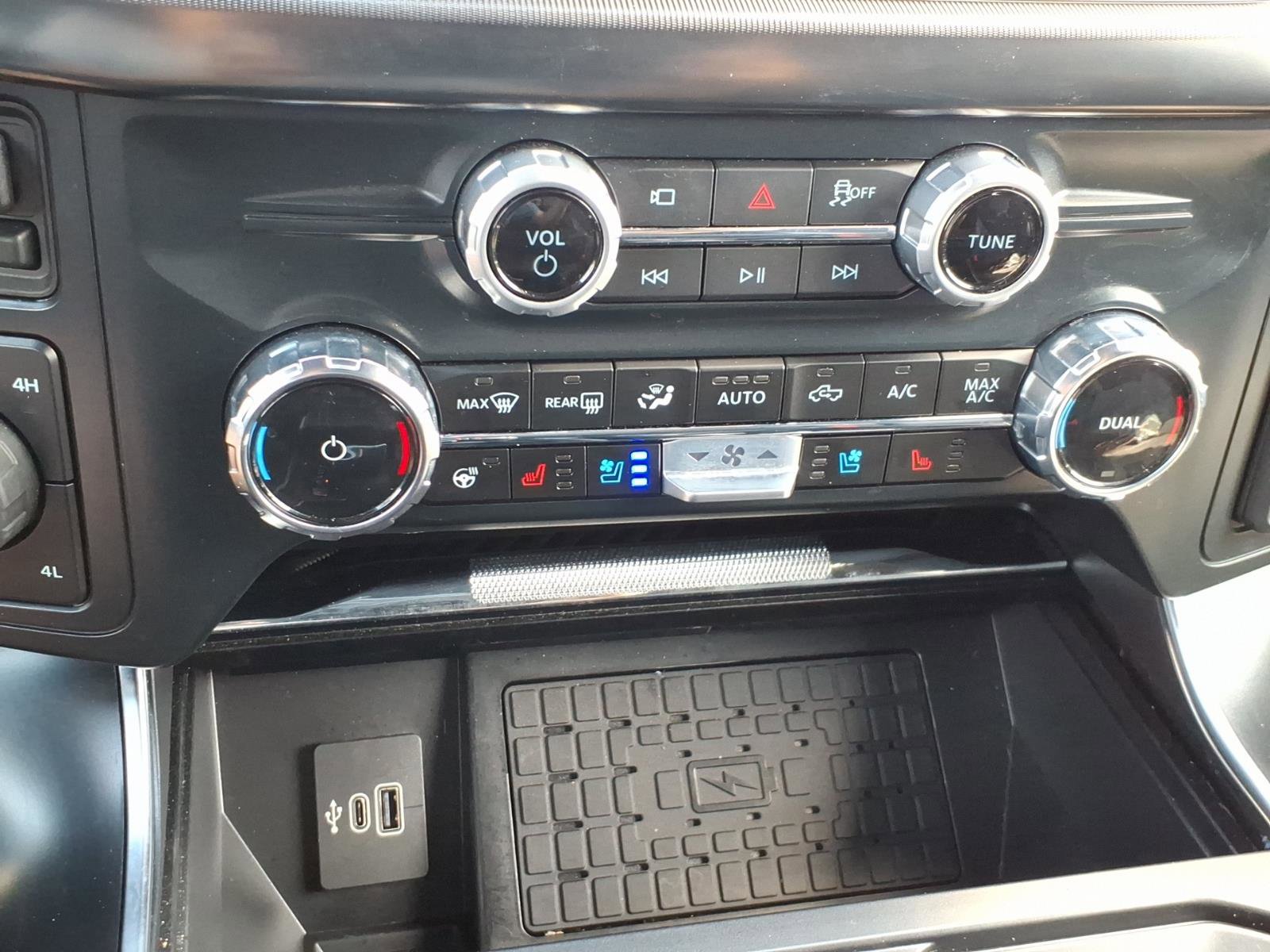 Used 2025 Ford F150 Raptor AWD/4WD image 17
