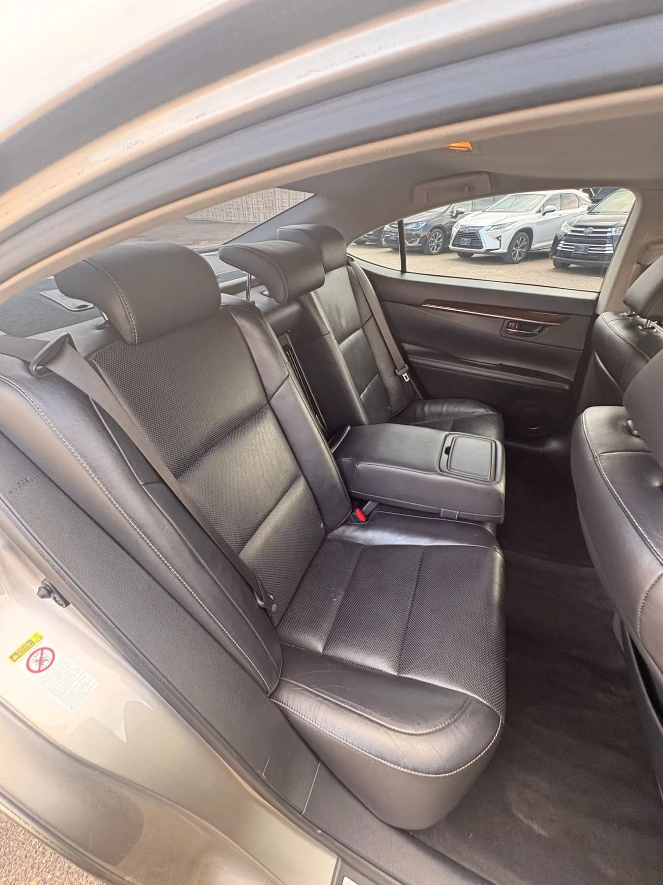 Used 2015 Lexus ES 350 w/ Luxury Package FWD image 39