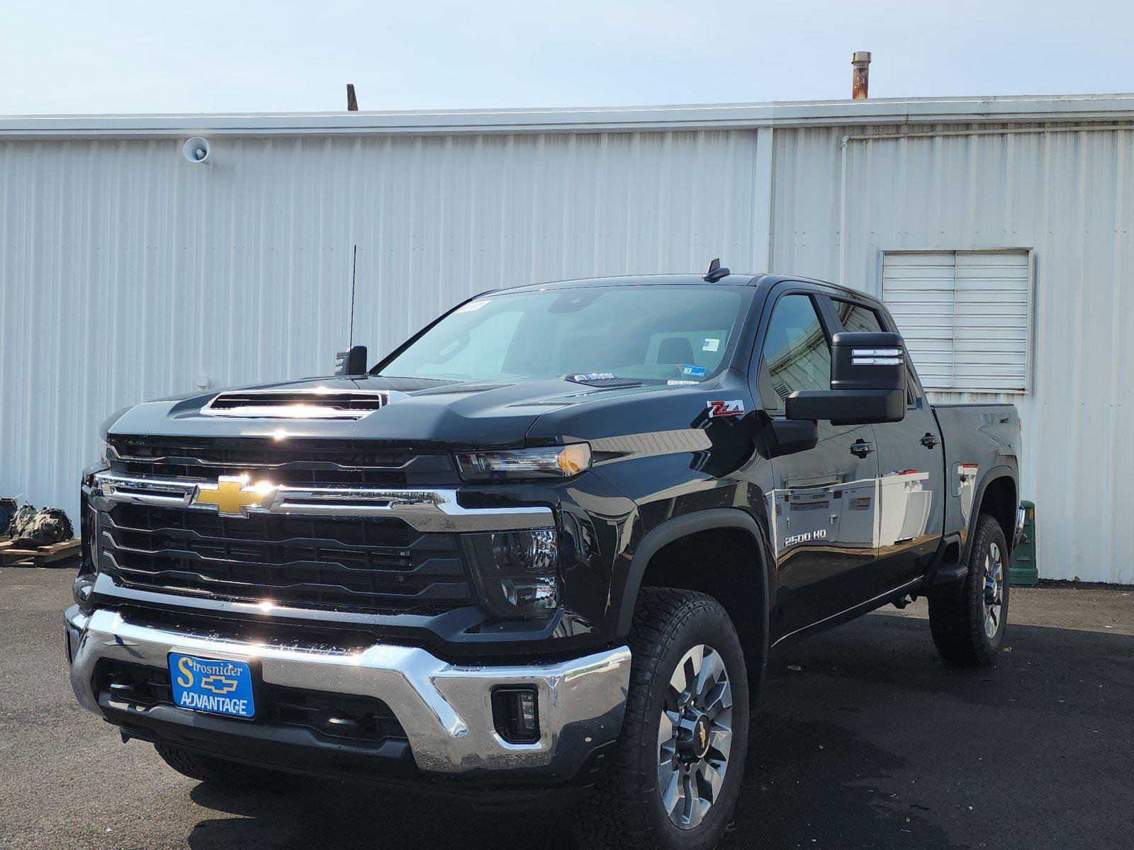 New 2026 Chevrolet Silverado 2500 LT