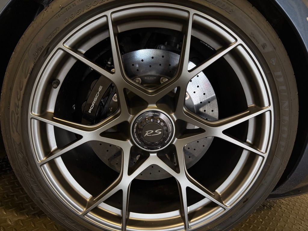 Certified 2025 Porsche 718 Boxster Spyder RS image 35