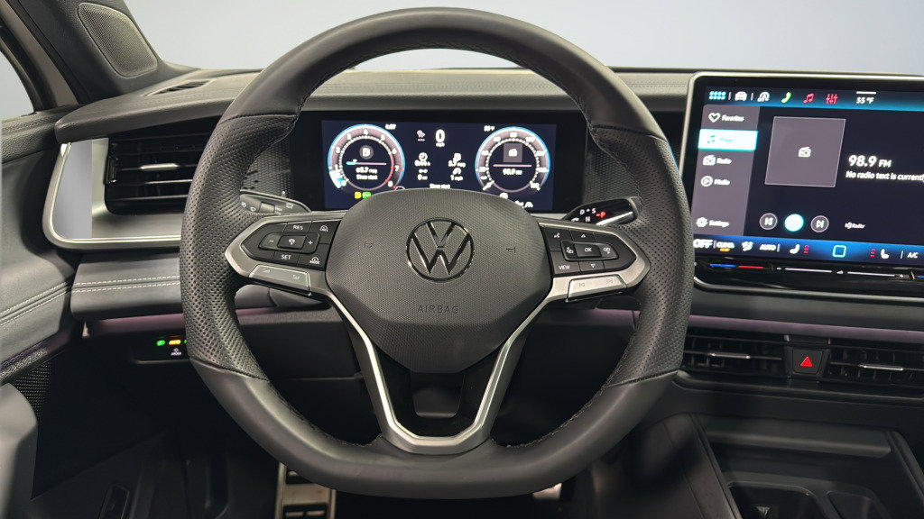New 2026 Volkswagen Tiguan SE R-Line AWD/4WD image 29