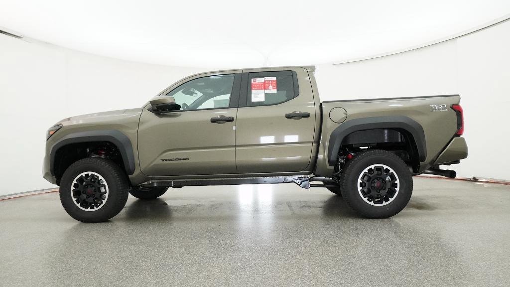 New 2026 Toyota Tacoma TRD Off-Road AWD/4WD image 2