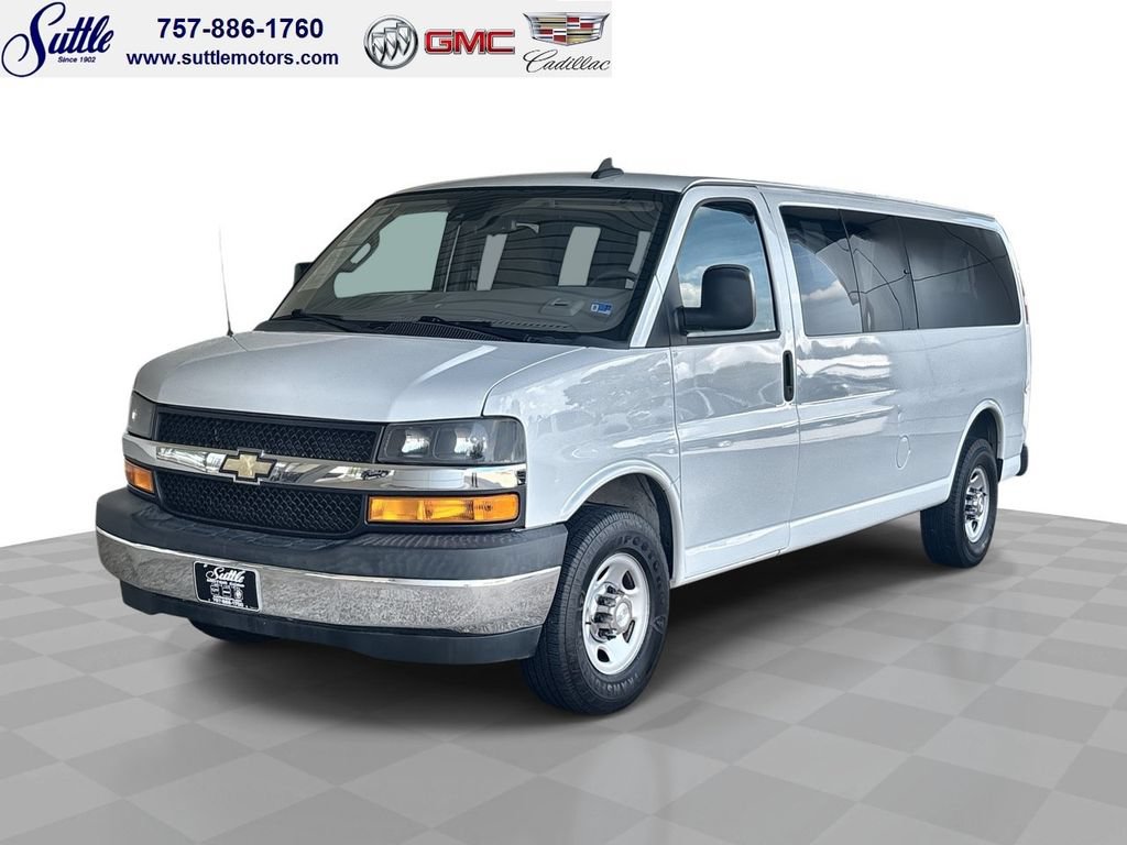 Used 2020 Chevrolet Express 3500 LT w/ LT Preferred Equipment Group RWD image 1