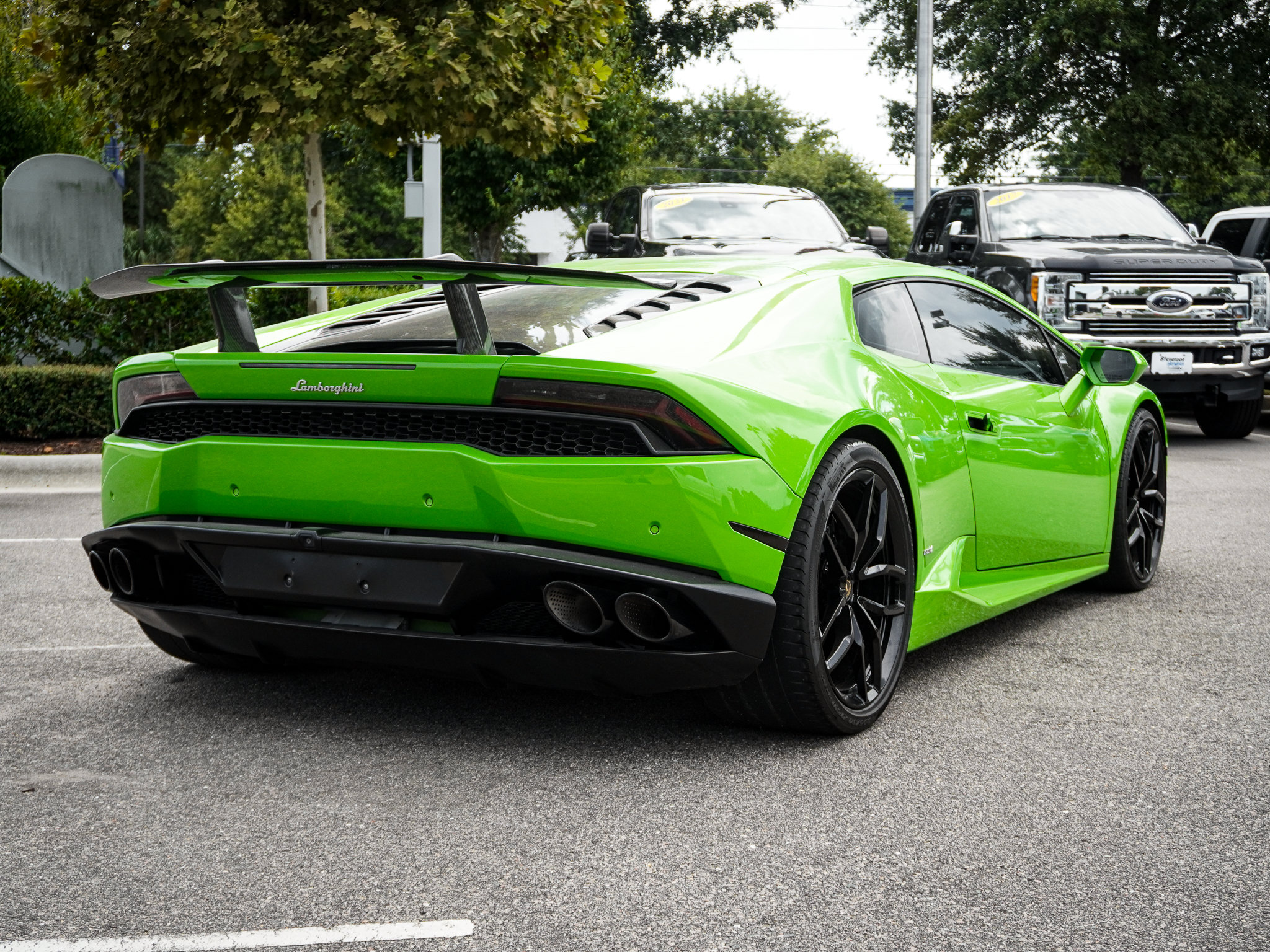 Used 2015 Lamborghini Huracan LP 610-4 AWD/4WD image 13