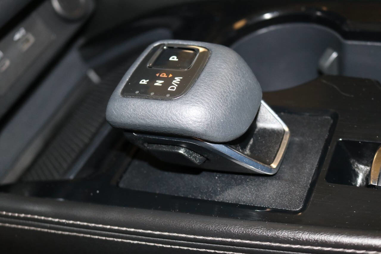 Used 2021 Nissan Rogue SL image 38