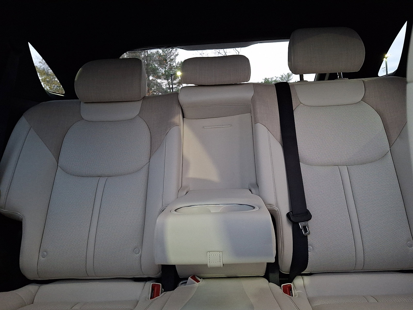 Certified 2025 Genesis Electrified GV70 image 19