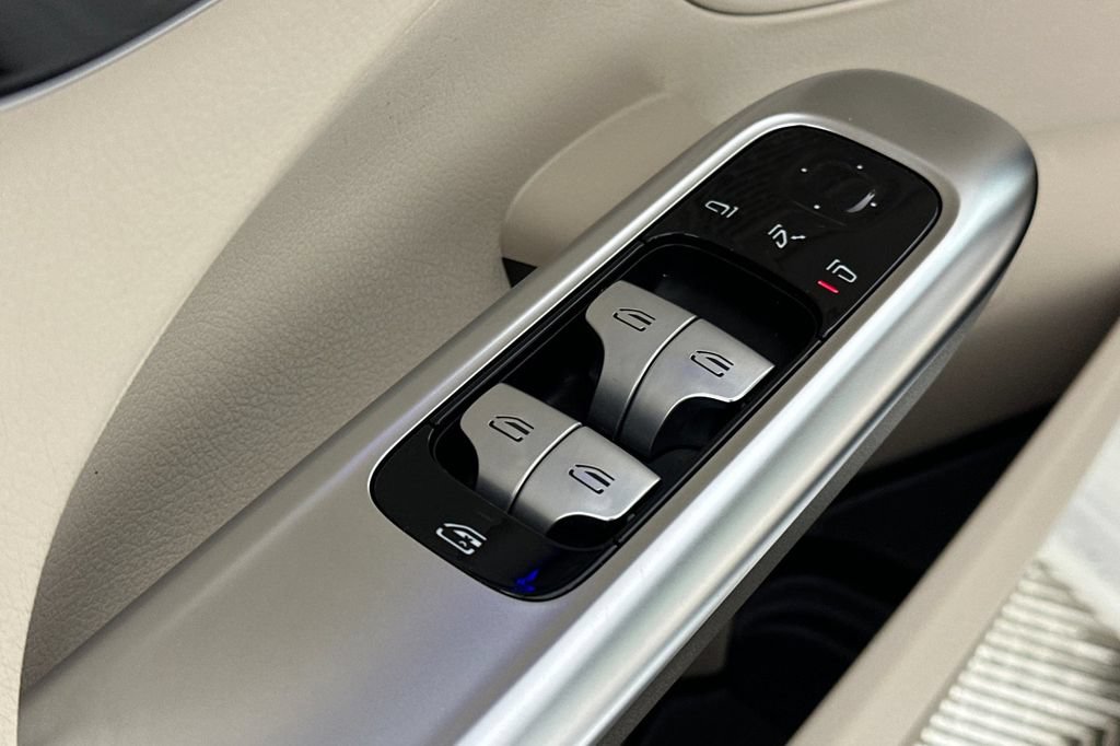 Certified 2024 Mercedes-Benz C 300 Sedan image 13